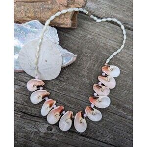Vintage Luhuanus Everlasting Shell Tropical Necklace, Beachy 80s Jewelry